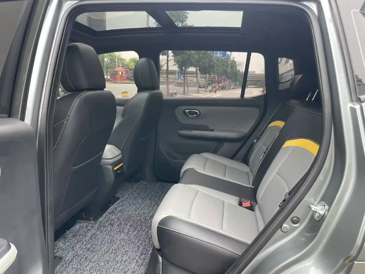 2022 Geely Okavango 1.8T 184HP L4 7DCT,autocango,china used car exporter,china ev exporter,chinese used car exporter,chinese used ev exporter