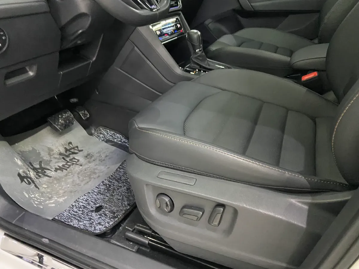 2022 Volkswagen Tharu 1.4T 150HP L4 7DCT,autocango,china used car exporter,china ev exporter,chinese used car exporter,chinese used ev exporter