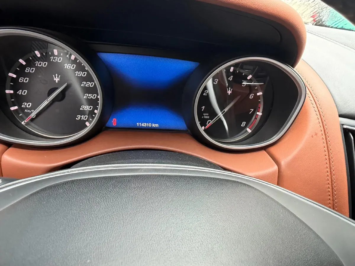 2018 Jaguar XJ 3.0T 340HP V6 8AT,autocango,china used car exporter,china ev exporter,chinese used car exporter,chinese used ev exporter