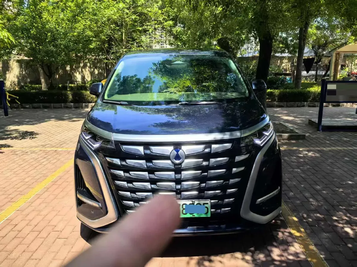 2022 HongQi HS7 3.0T 337HP V6 8AT,autocango,china used car exporter,china ev exporter,chinese used car exporter,chinese used ev exporter