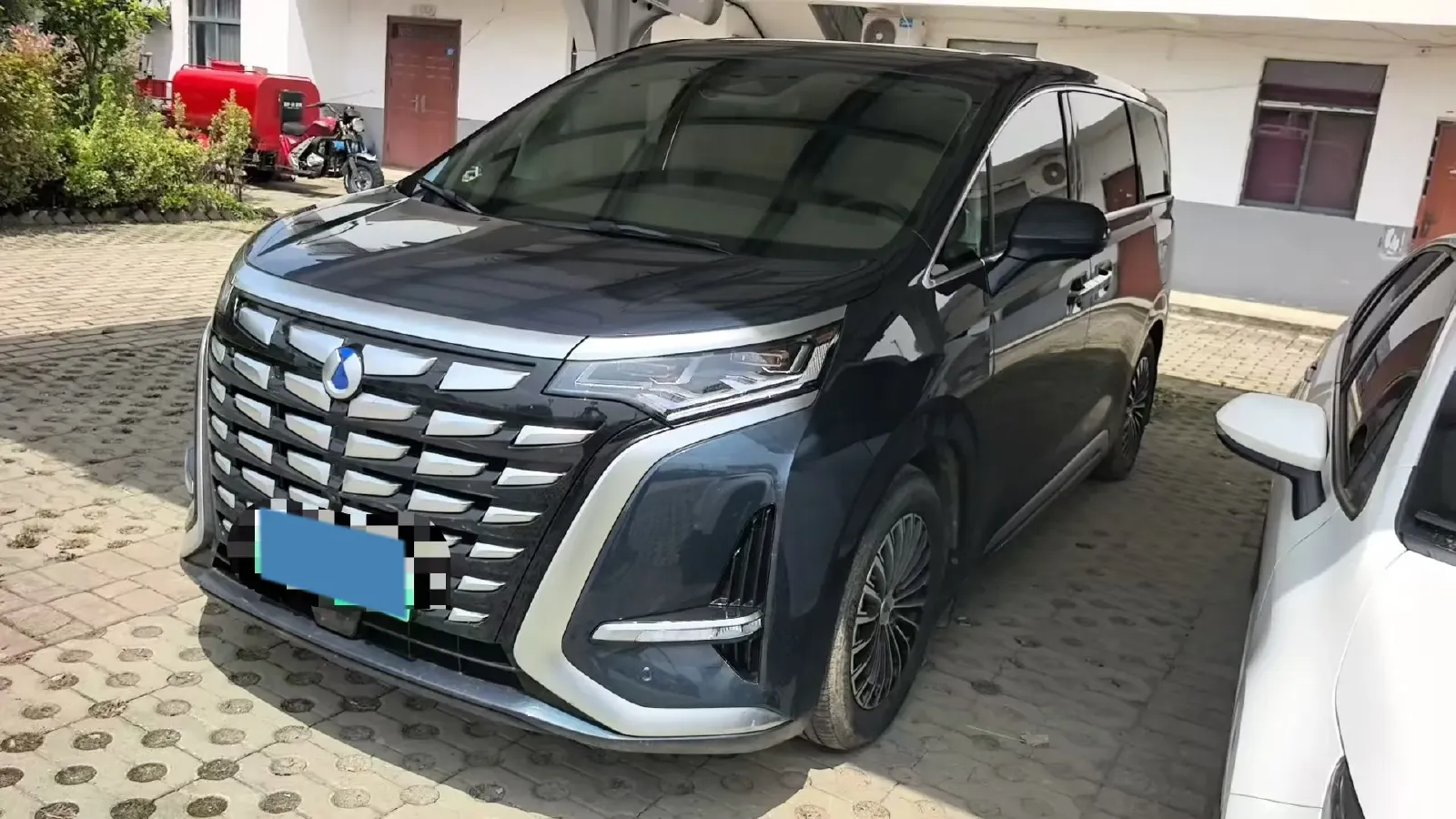 2022 HongQi HS7 3.0T 337HP V6 8AT,autocango,china used car exporter,china ev exporter,chinese used car exporter,chinese used ev exporter