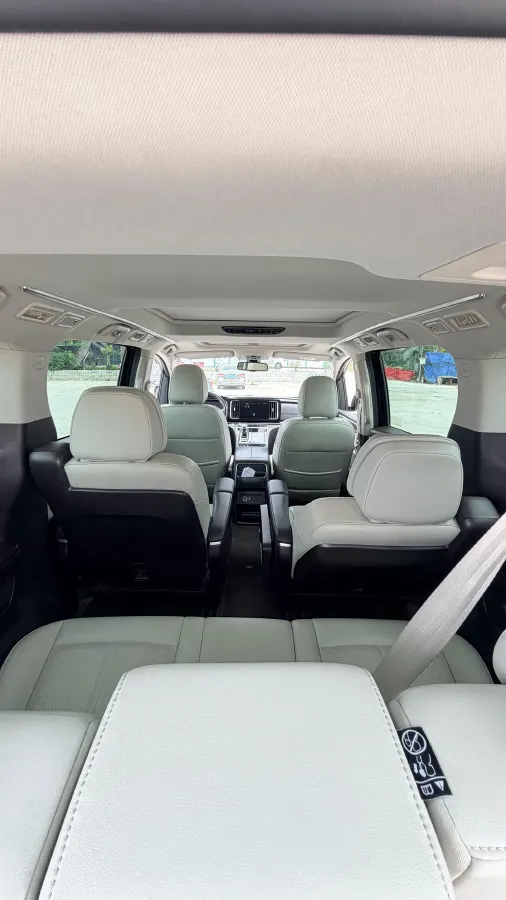 2021 Toyota Highlander 2.0T 220HP L4 6AT,autocango,china used car exporter,china ev exporter,chinese used car exporter,chinese used ev exporter