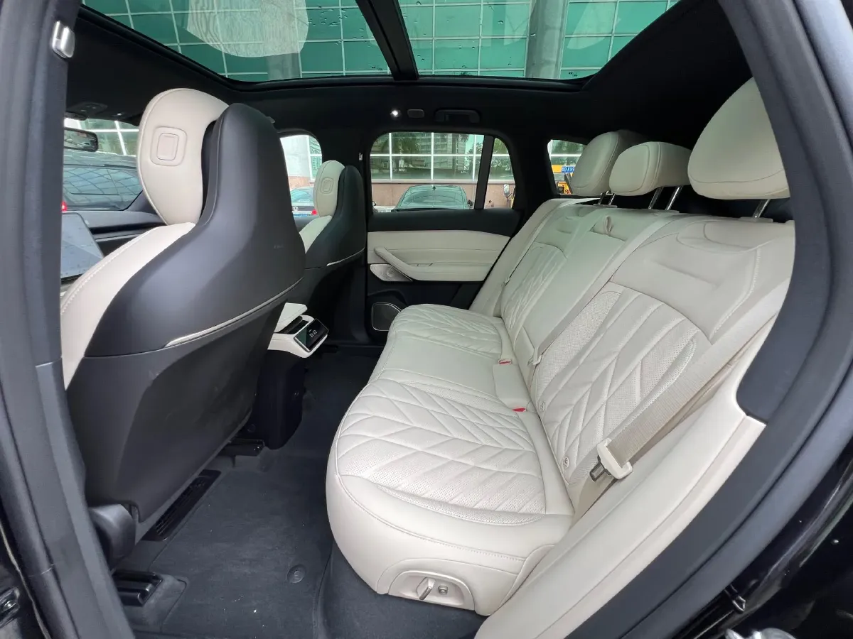 2026 BMW i3 BEV,autocango,china used car exporter,china ev exporter,chinese used car exporter,chinese used ev exporter