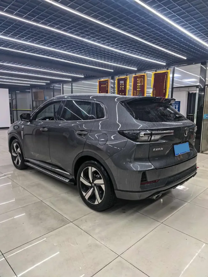 2024 ChangAn CS55 Plus 1.5T 188HP L4 7DCT,autocango,china used car exporter,china ev exporter,chinese used car exporter,chinese used ev exporter