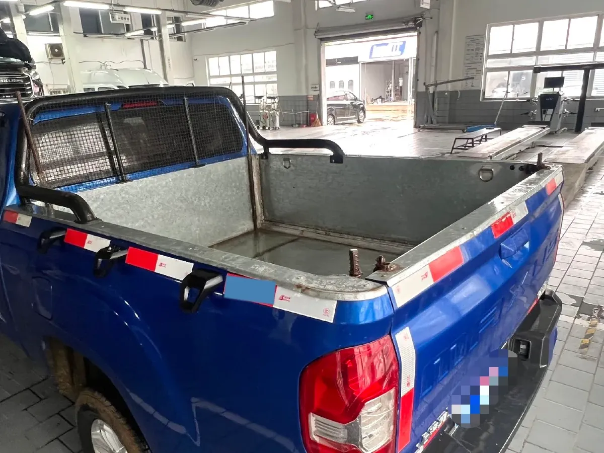 2022 MAXUS T60 2.0T 136HP L4 6MT,autocango,china used car exporter,china ev exporter,chinese used car exporter,chinese used ev exporter