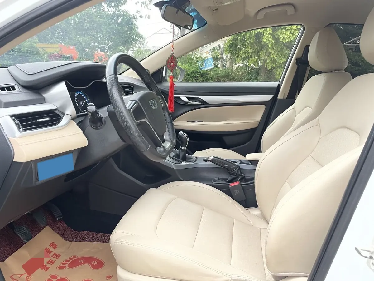 2018 Geely Emgrand 1.5L 109HP L4 5MT,autocango,china used car exporter,china ev exporter,chinese used car exporter,chinese used ev exporter