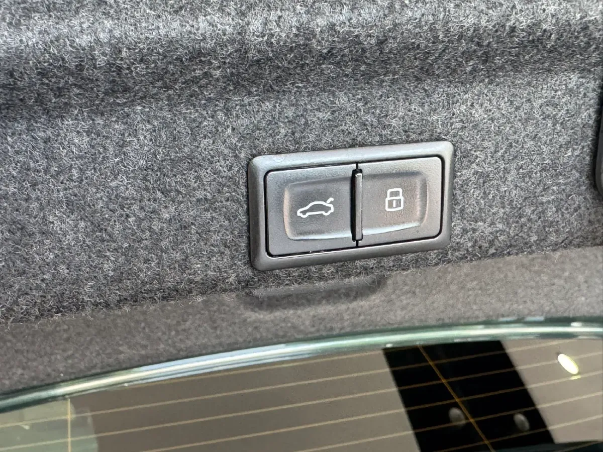 2022 Audi A3 1.4T 150HP L4 7DCT,autocango,china used car exporter,china ev exporter,chinese used car exporter,chinese used ev exporter