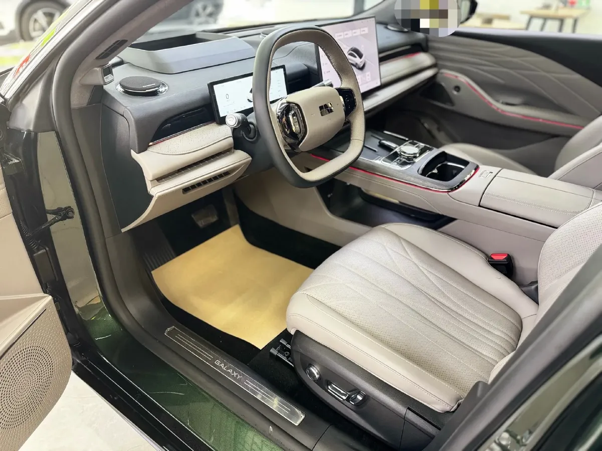 2025 Geely Galaxy Starshine 8 1.5T 163HP L4 3DHT PHEV 27.69KWH,autocango,china used car exporter,china ev exporter,chinese used car exporter,chinese used ev exporter