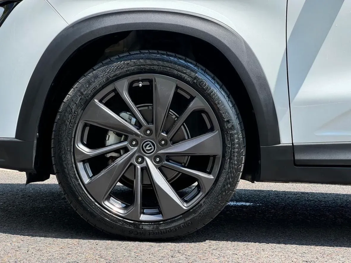 2020 ChangAn UNI-T 1.5T 180HP L4 7DCT,autocango,china used car exporter,china ev exporter,chinese used car exporter,chinese used ev exporter