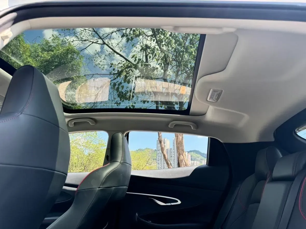 2020 ChangAn UNI-T 1.5T 180HP L4 7DCT,autocango,china used car exporter,china ev exporter,chinese used car exporter,chinese used ev exporter