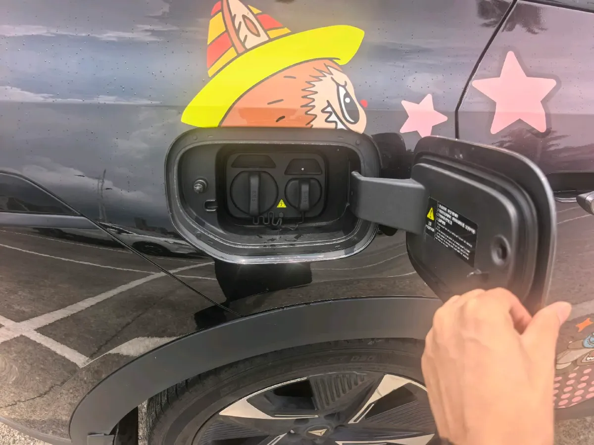 2023 Deepal S07 1.5L 95HP L4 REEV 31.73KWH,autocango,china used car exporter,china ev exporter,chinese used car exporter,chinese used ev exporter