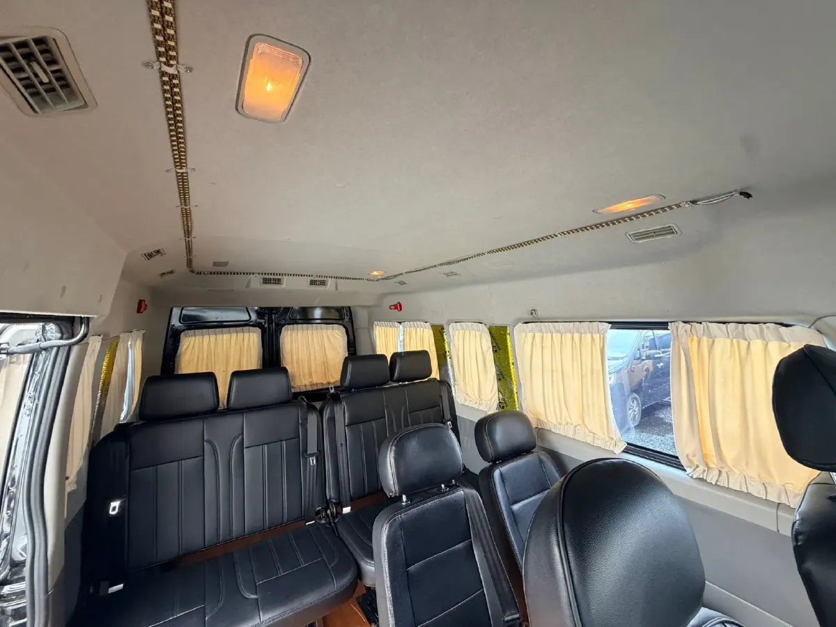 2021 MAXUS XinTu V80 2.0T 139HP L4 6AMT,autocango,china used car exporter,china ev exporter,chinese used car exporter,chinese used ev exporter