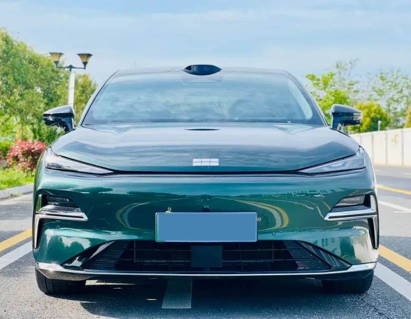 2025 Geely Galaxy Starshine 8 1.5T 163HP L4 3DHT PHEV 27.69KWH,autocango,china used car exporter,china ev exporter,chinese used car exporter,chinese used ev exporter