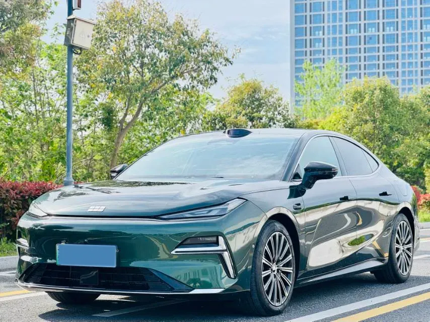 2025 Geely Galaxy Starshine 8 1.5T 163HP L4 3DHT PHEV 27.69KWH,autocango,china used car exporter,china ev exporter,chinese used car exporter,chinese used ev exporter