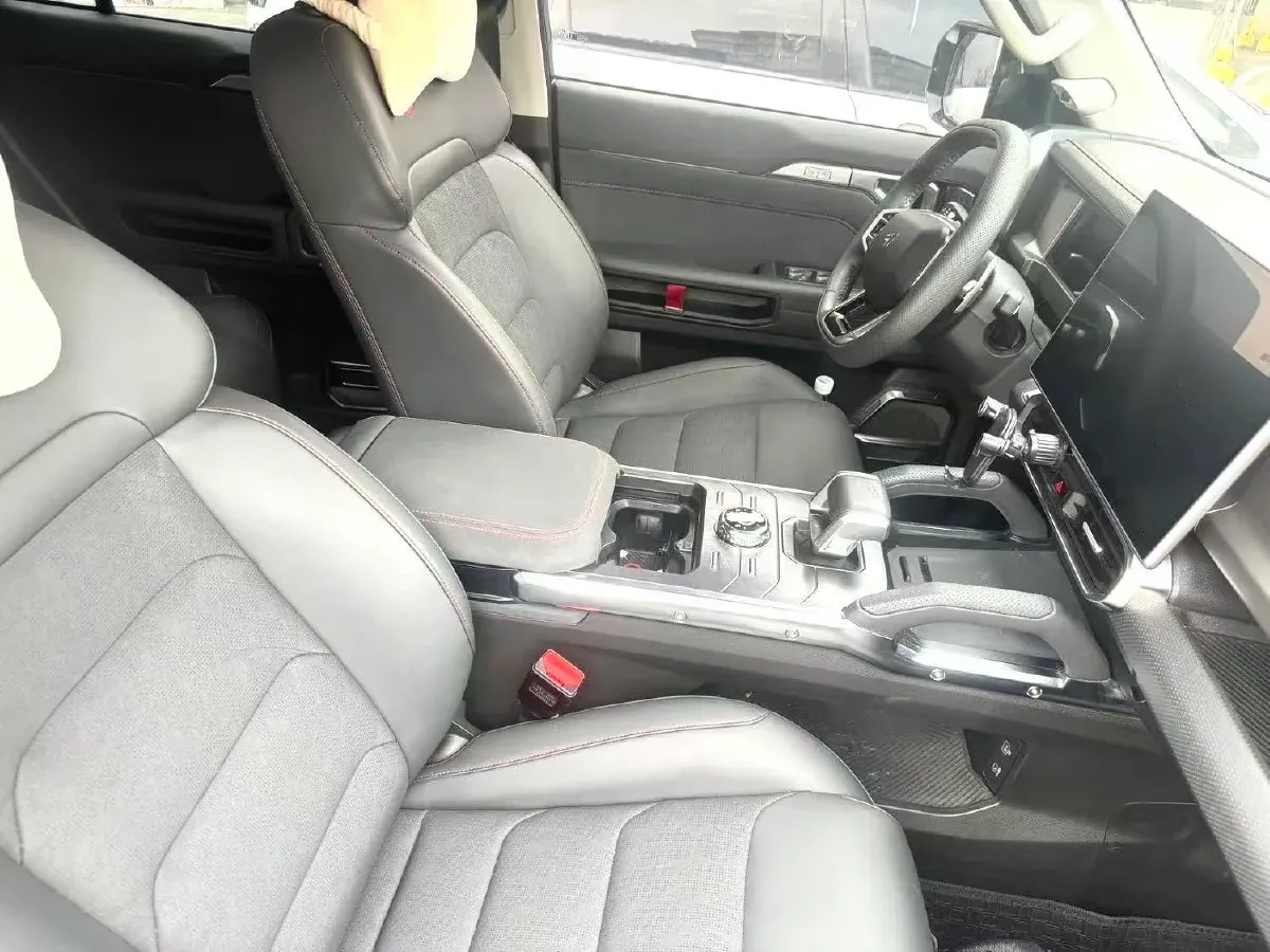 2023 Jetour Traveller 1.5T 184HP L4 7DCT,autocango,china used car exporter,china ev exporter,chinese used car exporter,chinese used ev exporter