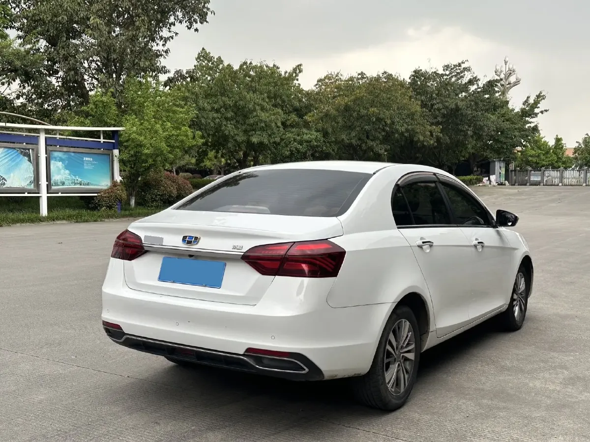 2018 Geely Emgrand 1.5L 109HP L4 5MT,autocango,china used car exporter,china ev exporter,chinese used car exporter,chinese used ev exporter