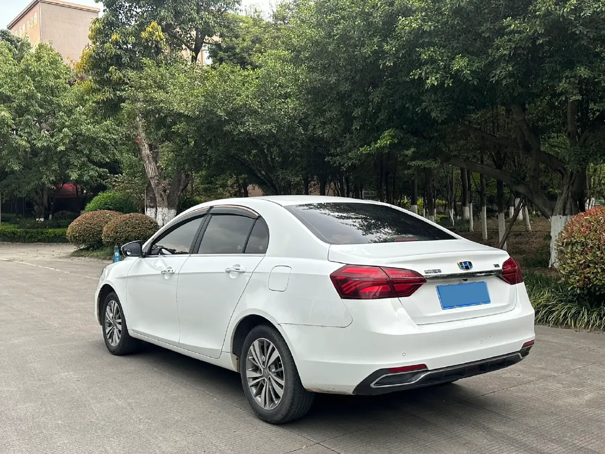 2018 Geely Emgrand 1.5L 109HP L4 5MT,autocango,china used car exporter,china ev exporter,chinese used car exporter,chinese used ev exporter