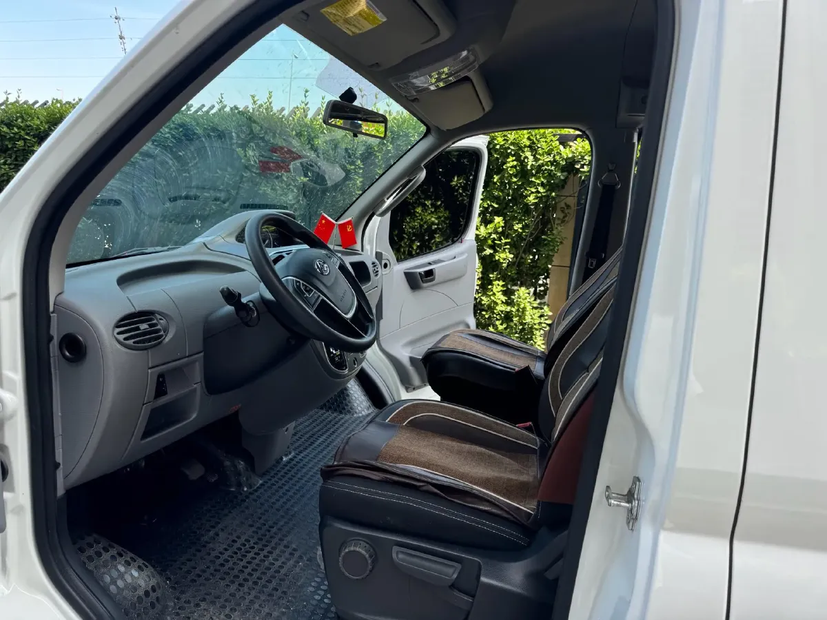 2021 DongFeng DFAC YuFeng 2.3T 136HP L4 6MT,autocango,china used car exporter,china ev exporter,chinese used car exporter,chinese used ev exporter