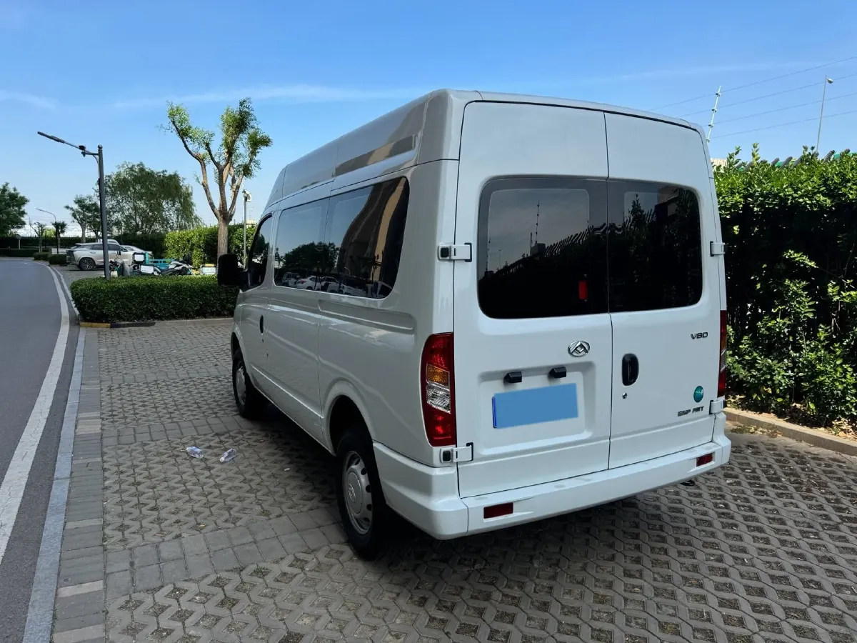 2021 DongFeng DFAC YuFeng 2.3T 136HP L4 6MT,autocango,china used car exporter,china ev exporter,chinese used car exporter,chinese used ev exporter