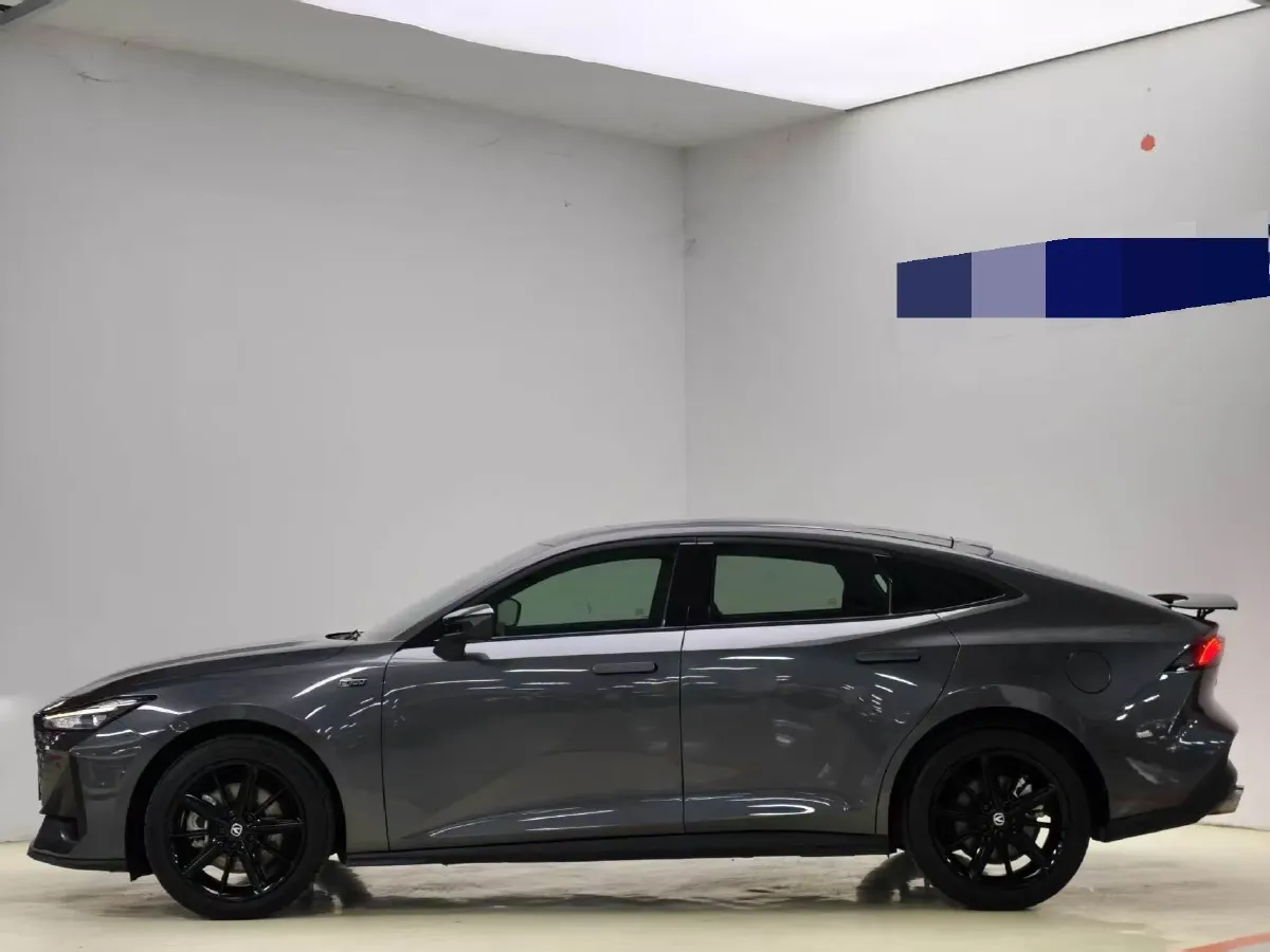 2023 ChangAn UNI-V iDD 1.5T 170HP L4 6TCT PHEV 18.4KWH,autocango,china used car exporter,china ev exporter,chinese used car exporter,chinese used ev exporter