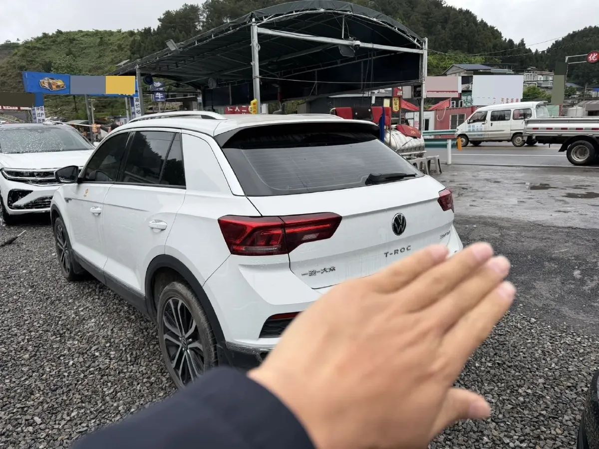 2022 Volkswagen T-Roc 1.4T 150HP L4 7DCT,autocango,china used car exporter,china ev exporter,chinese used car exporter,chinese used ev exporter