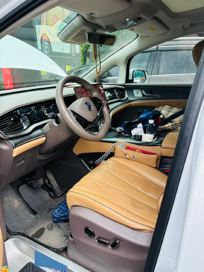 2022 Mercedes-Benz GLC Class 2.0T 197HP L4 9AT,autocango,china used car exporter,china ev exporter,chinese used car exporter,chinese used ev exporter