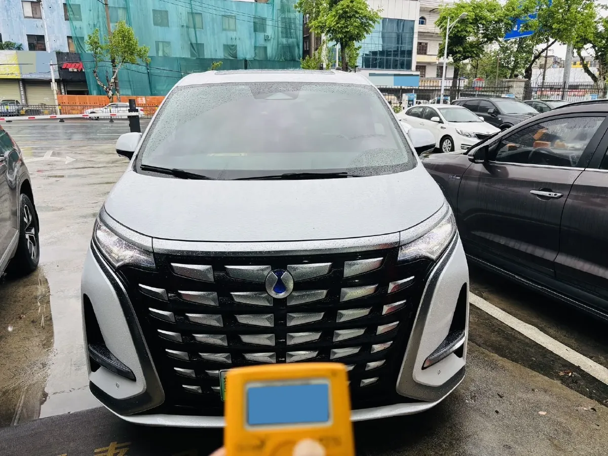 2022 Mercedes-Benz GLC Class 2.0T 197HP L4 9AT,autocango,china used car exporter,china ev exporter,chinese used car exporter,chinese used ev exporter