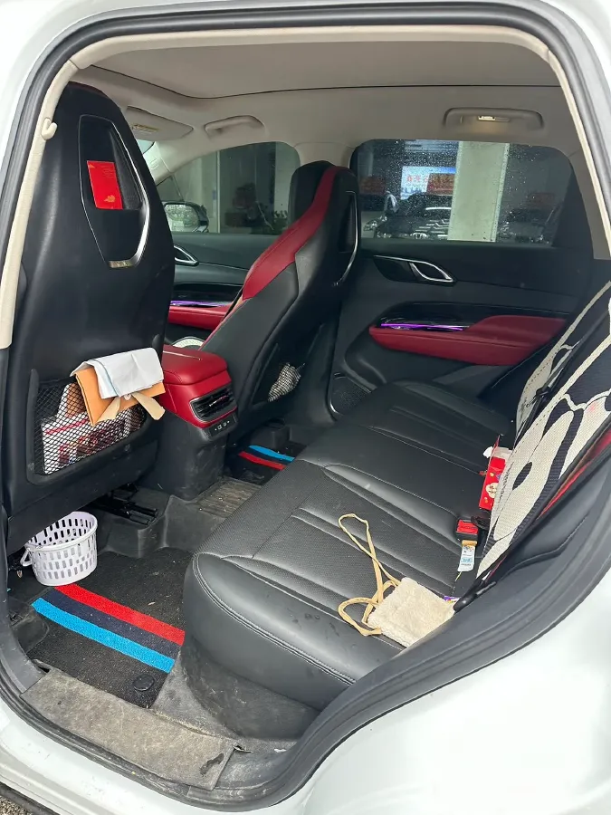 2024 HongQi HS3 1.5T 169HP L4 7DCT,autocango,china used car exporter,china ev exporter,chinese used car exporter,chinese used ev exporter