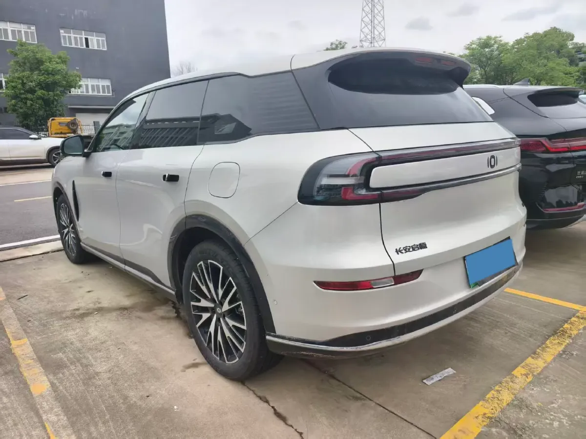 2025 ChangAn QiYuan Q07 1.5L 98HP L4 E-CVT PHEV,autocango,china used car exporter,china ev exporter,chinese used car exporter,chinese used ev exporter