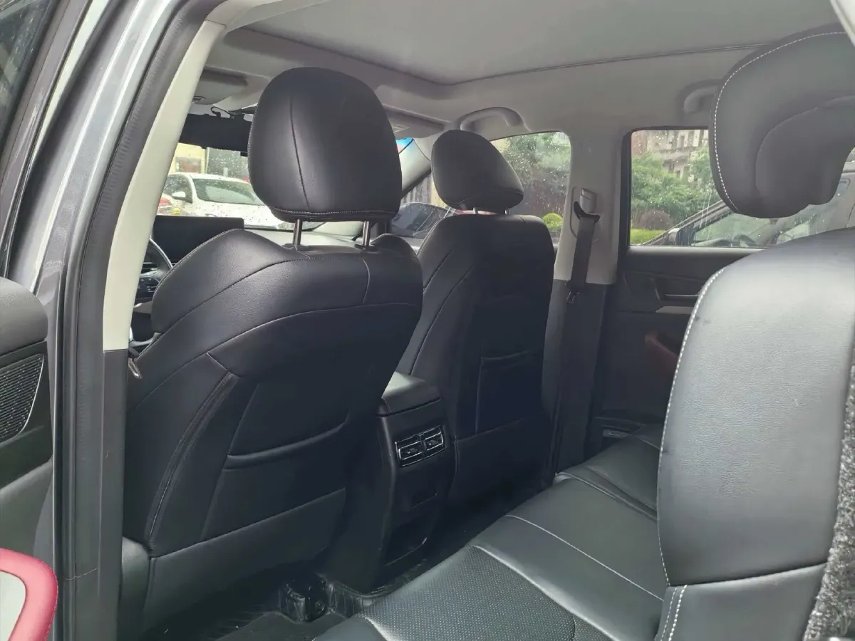 2023 Jetour X70 1.5T 156HP L4 6DCT,autocango,china used car exporter,china ev exporter,chinese used car exporter,chinese used ev exporter