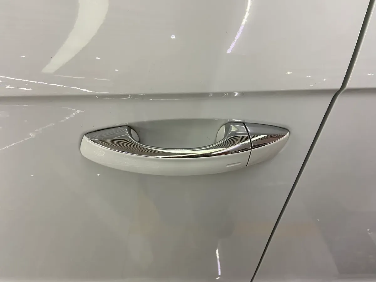 2023 Volkswagen T-Roc 1.4T 150HP L4 7DCT,autocango,china used car exporter,china ev exporter,chinese used car exporter,chinese used ev exporter