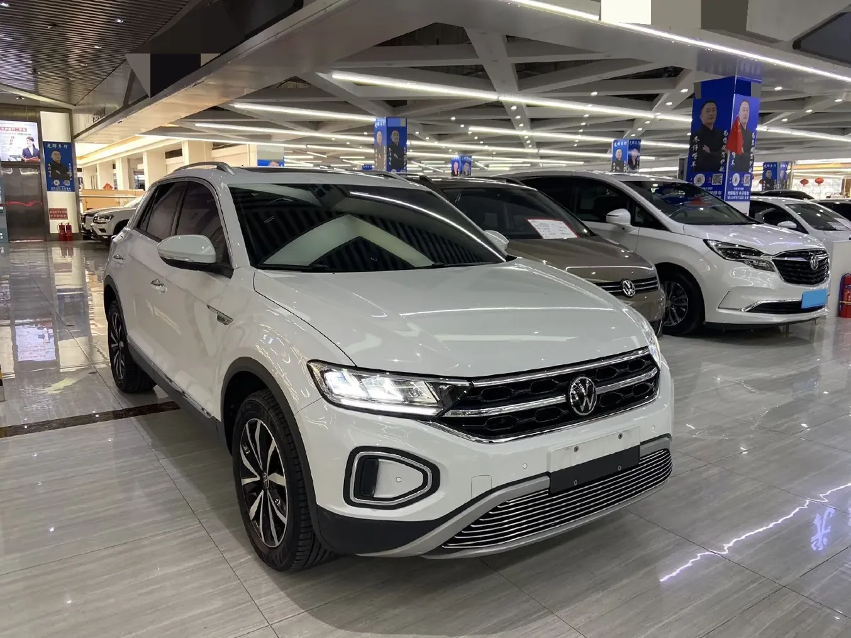 2023 Volkswagen T-Roc 1.4T 150HP L4 7DCT,autocango,china used car exporter,china ev exporter,chinese used car exporter,chinese used ev exporter