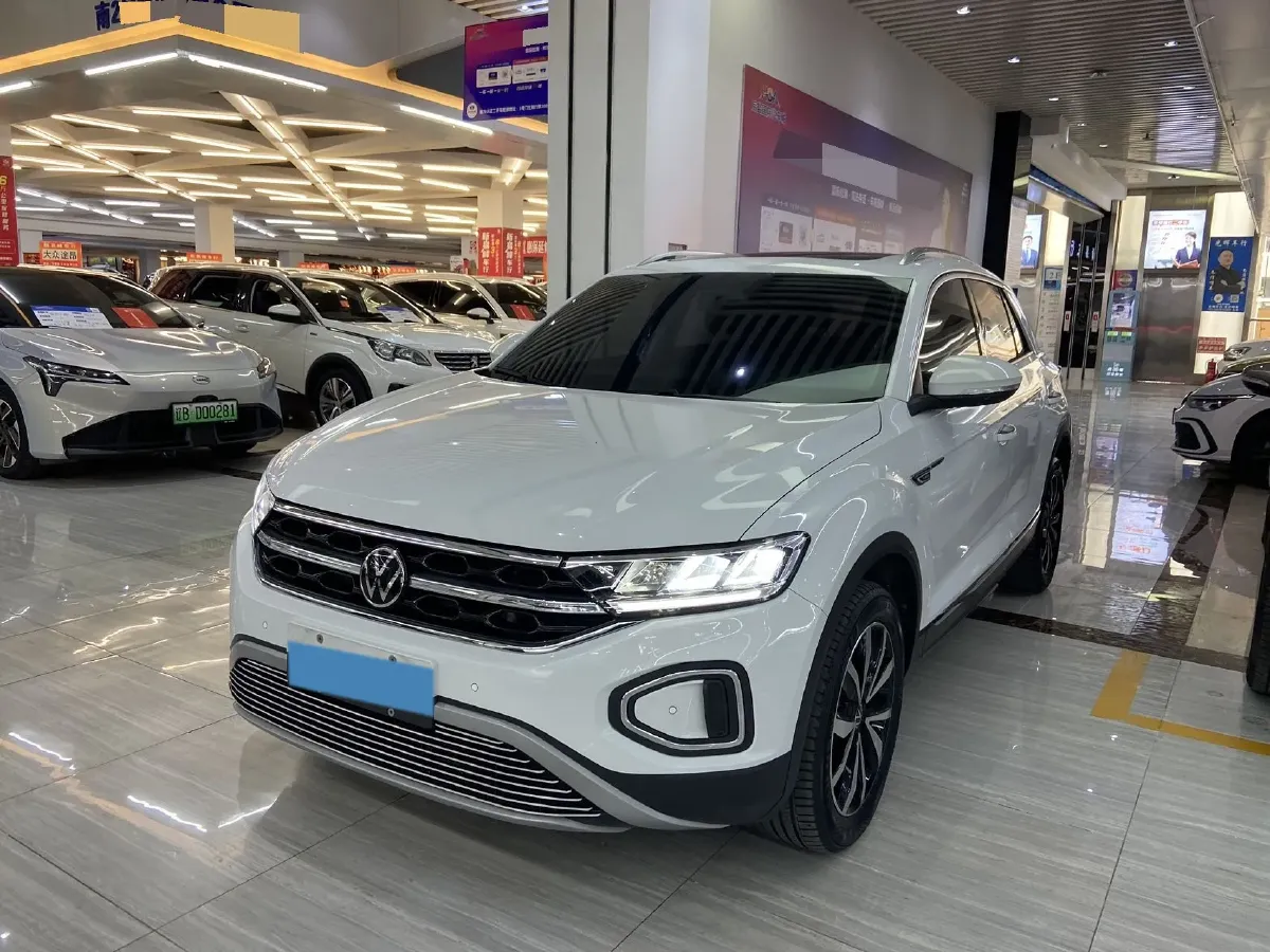2023 Volkswagen T-Roc 1.4T 150HP L4 7DCT,autocango,china used car exporter,china ev exporter,chinese used car exporter,chinese used ev exporter
