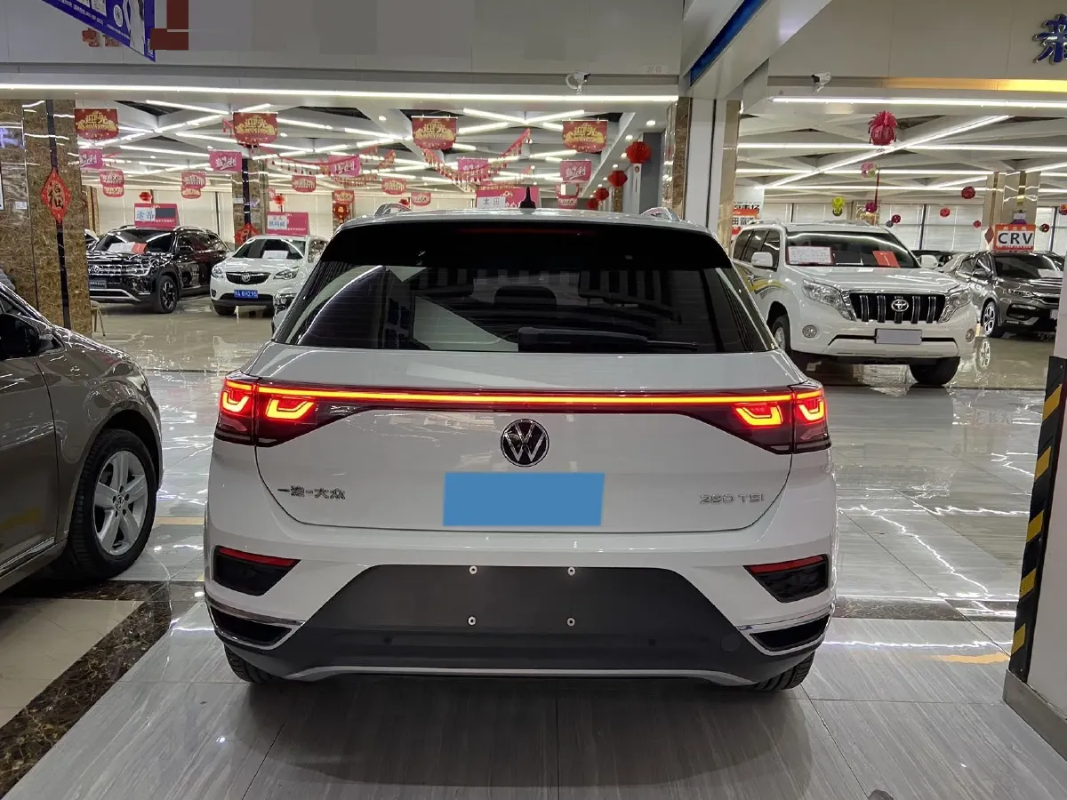 2023 Volkswagen T-Roc 1.4T 150HP L4 7DCT,autocango,china used car exporter,china ev exporter,chinese used car exporter,chinese used ev exporter