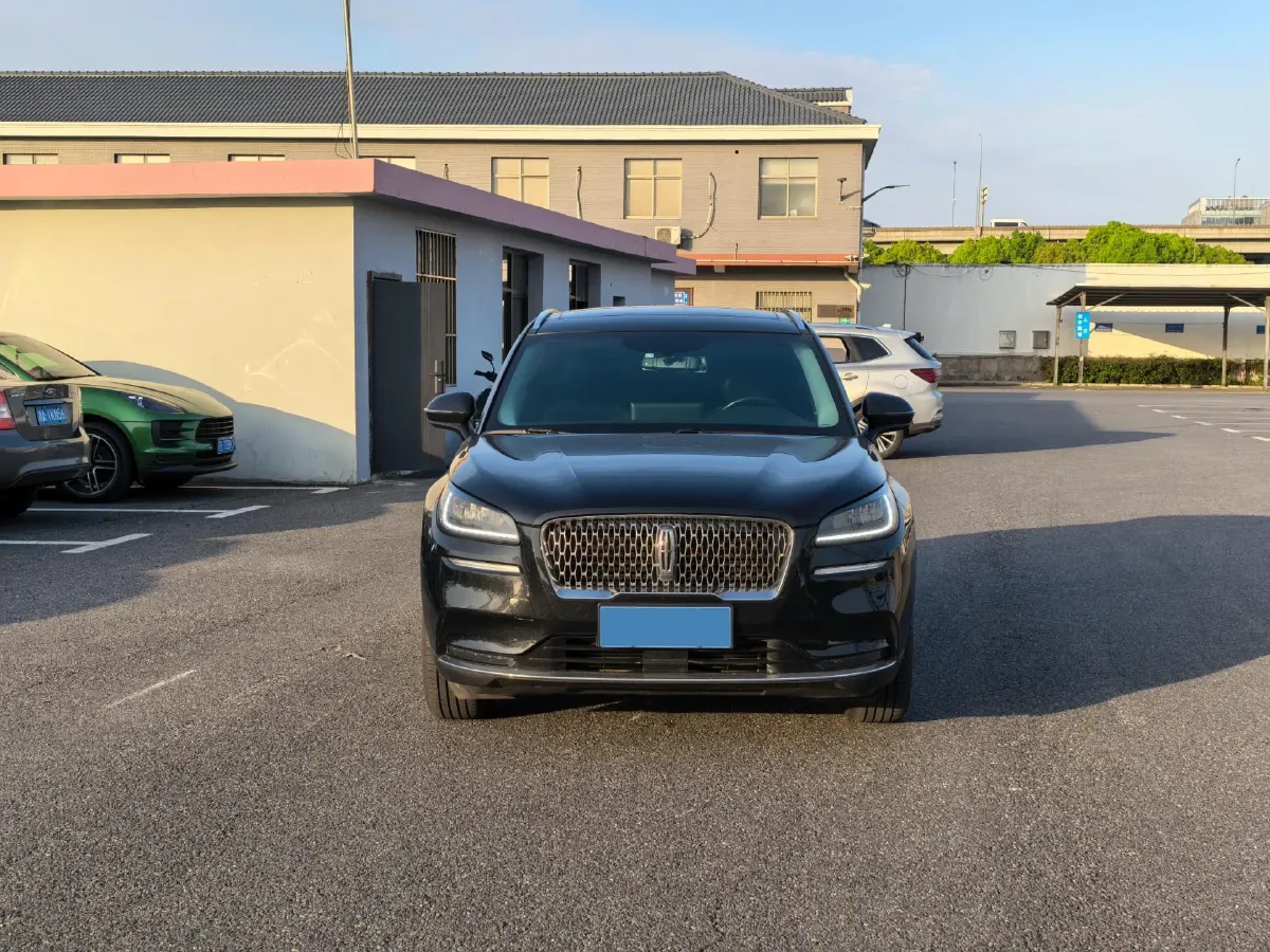 2020 Lincoln Corsair 2.0T 245HP L4 8AT,autocango,china used car exporter,china ev exporter,chinese used car exporter,chinese used ev exporter