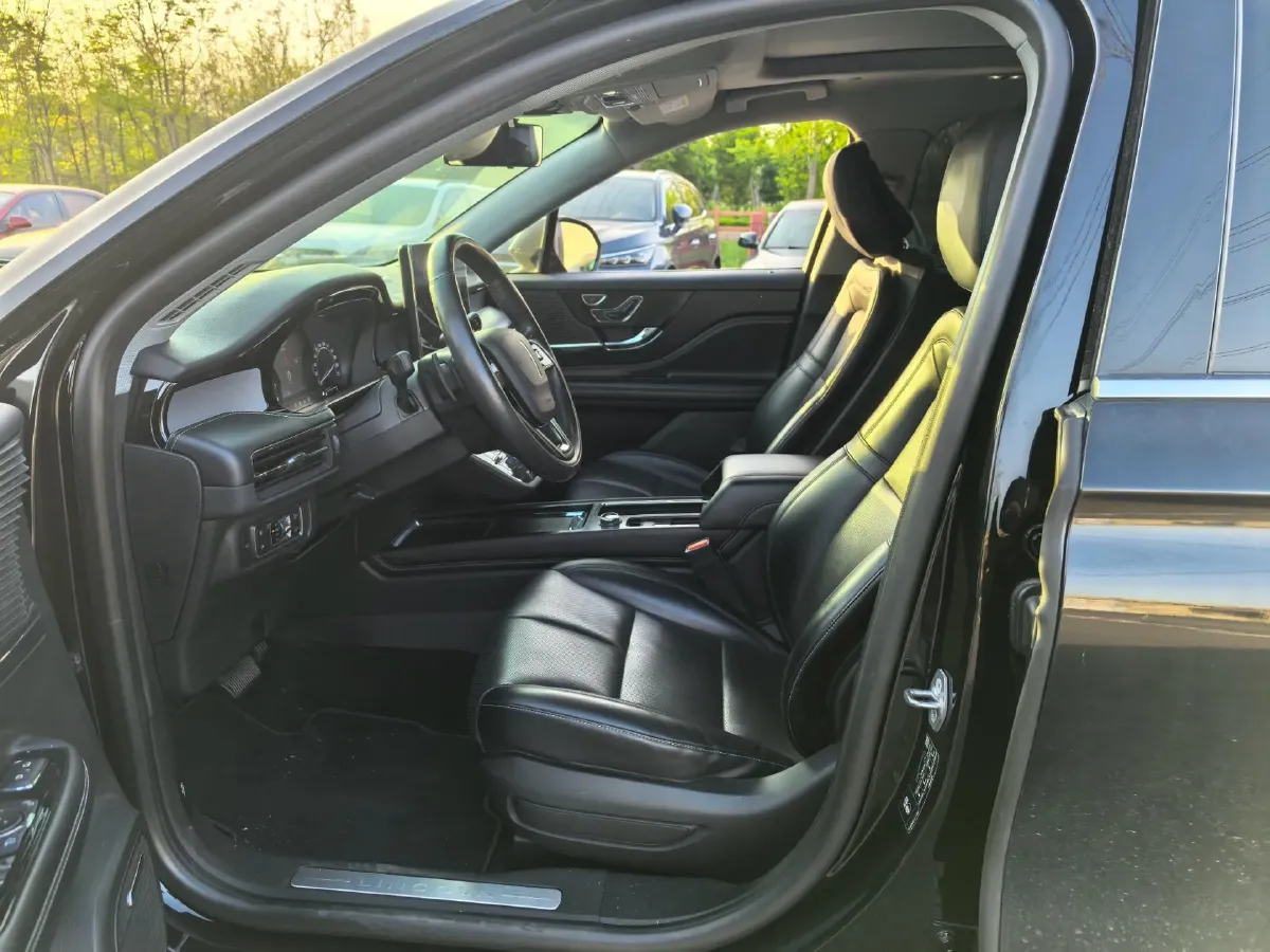 2020 Lincoln Corsair 2.0T 245HP L4 8AT,autocango,china used car exporter,china ev exporter,chinese used car exporter,chinese used ev exporter