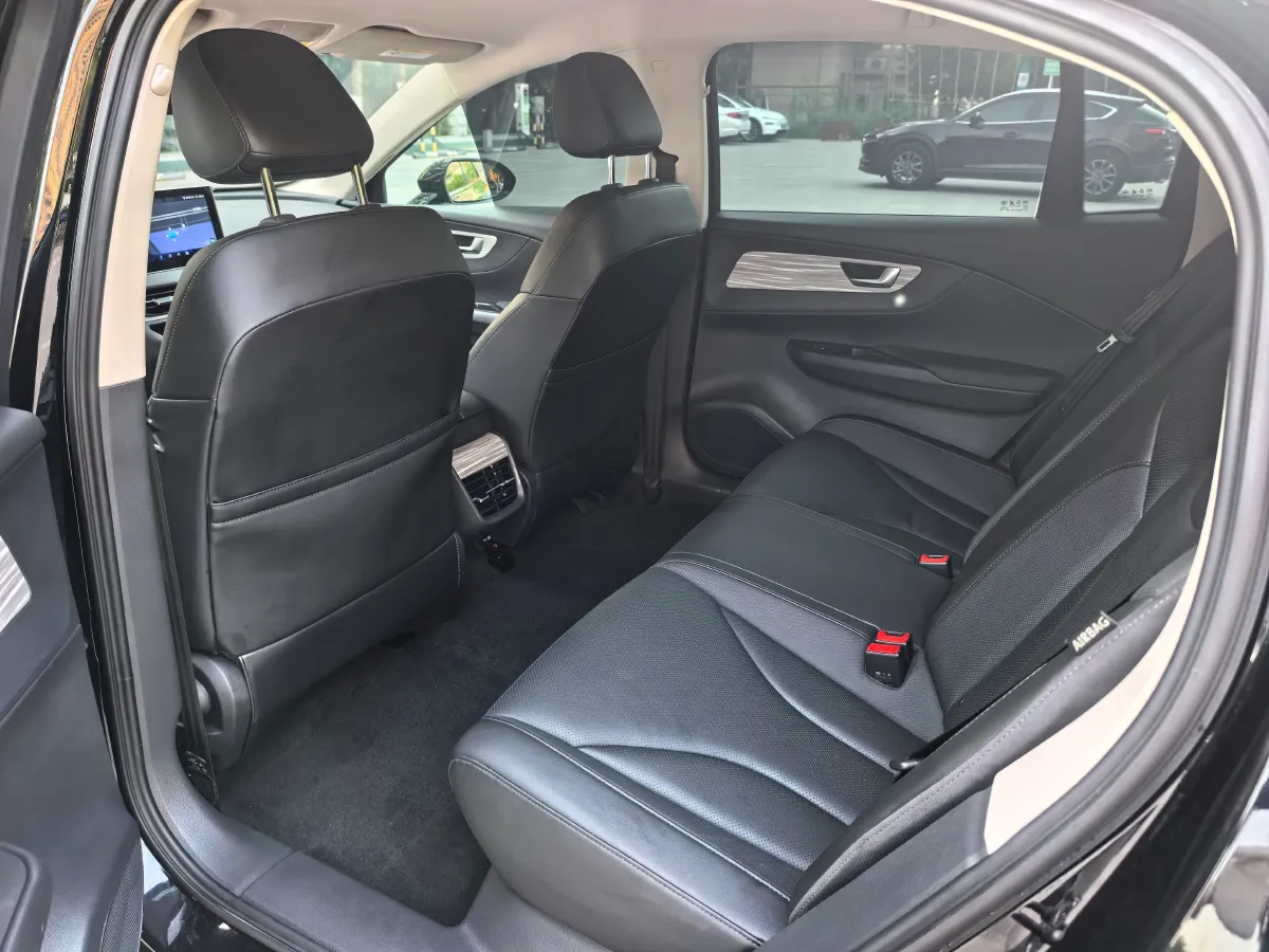 2024 HongQi E-QM5 BEV 72KWH,autocango,china used car exporter,china ev exporter,chinese used car exporter,chinese used ev exporter