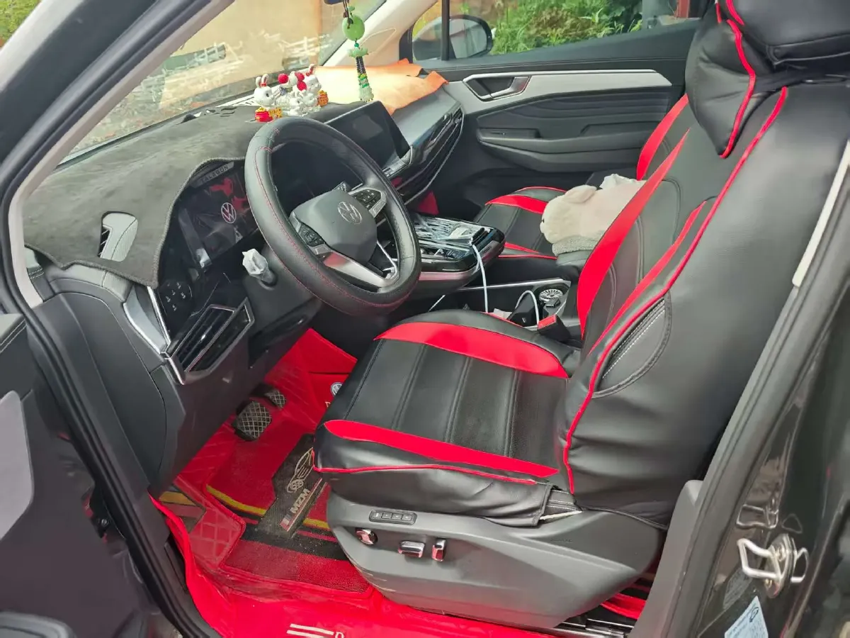 2023 Volkswagen Talagon 2.0T 220HP L4 7DCT,autocango,china used car exporter,china ev exporter,chinese used car exporter,chinese used ev exporter