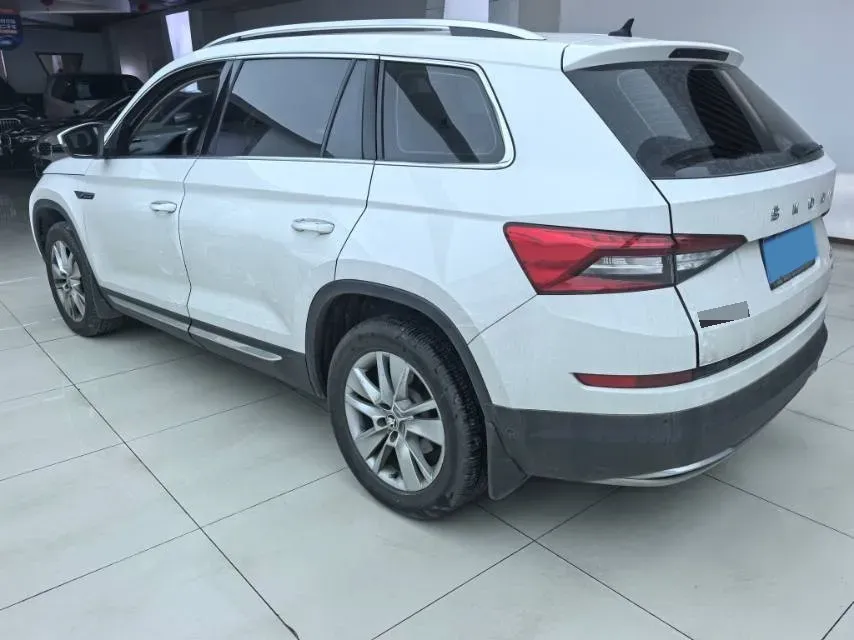 2019 Chevrolet Equinox 2.0T 260HP L4 9AT,autocango,china used car exporter,china ev exporter,chinese used car exporter,chinese used ev exporter