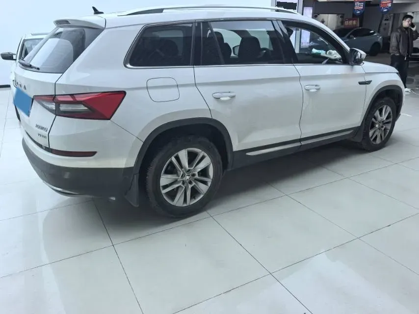 2019 Chevrolet Equinox 2.0T 260HP L4 9AT,autocango,china used car exporter,china ev exporter,chinese used car exporter,chinese used ev exporter