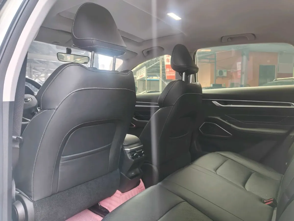 2022 Geely Emgrand 1.5L 114HP L4 CVT,autocango,china used car exporter,china ev exporter,chinese used car exporter,chinese used ev exporter