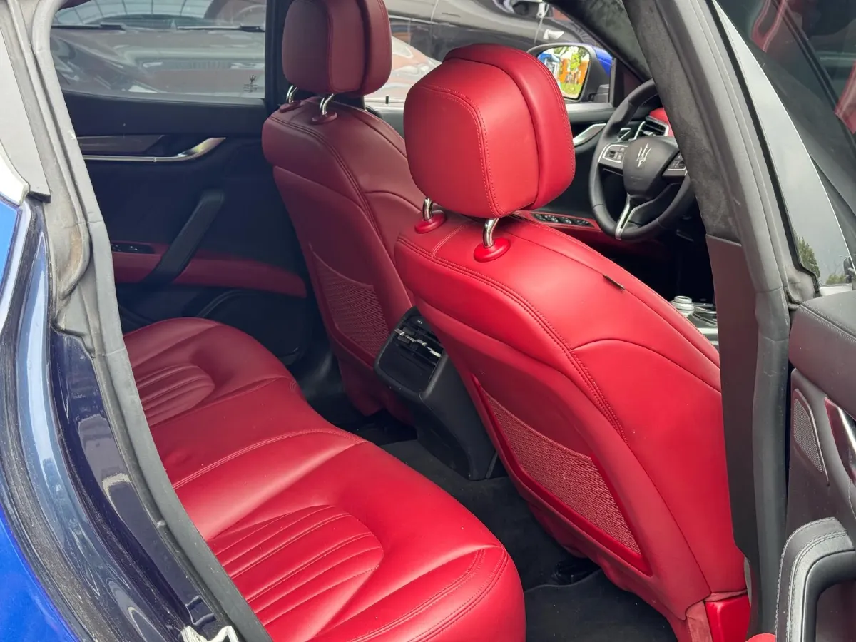 2019 Maserati Ghibli 3.0T 350HP V6 8AT,autocango,china used car exporter,china ev exporter,chinese used car exporter,chinese used ev exporter