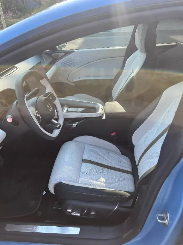 2025 Zeekr 7X BEV 75KWH,autocango,china used car exporter,china ev exporter,chinese used car exporter,chinese used ev exporter