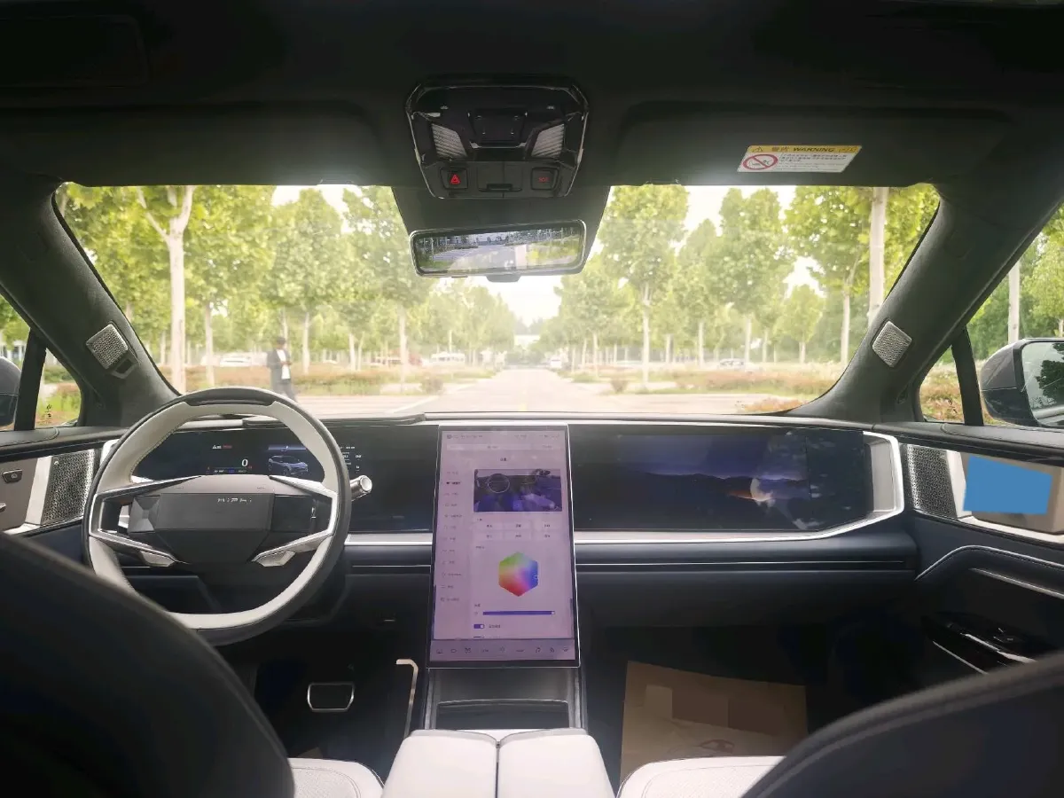 2023 HiPhi Y BEV 115KWH,autocango,china used car exporter,china ev exporter,chinese used car exporter,chinese used ev exporter