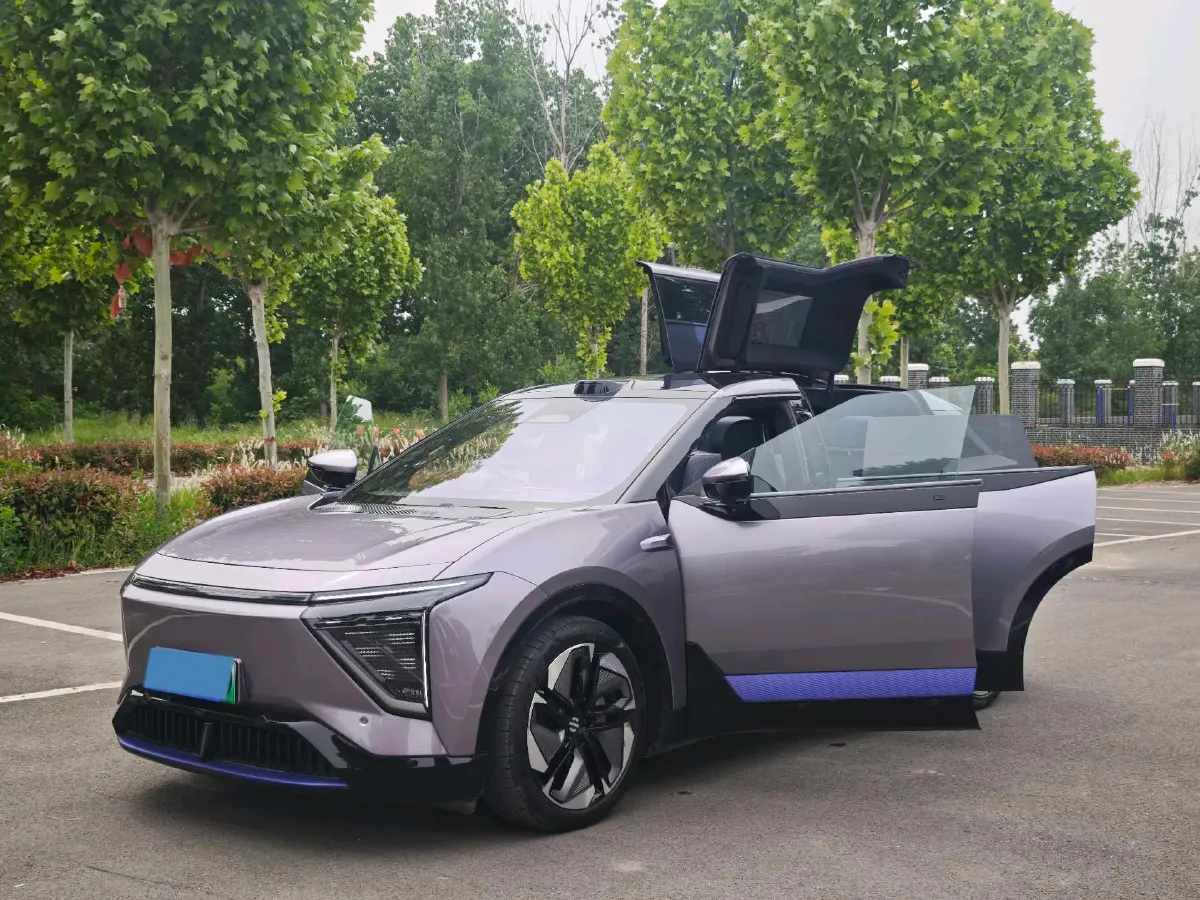 2023 HiPhi Y BEV 115KWH,autocango,china used car exporter,china ev exporter,chinese used car exporter,chinese used ev exporter