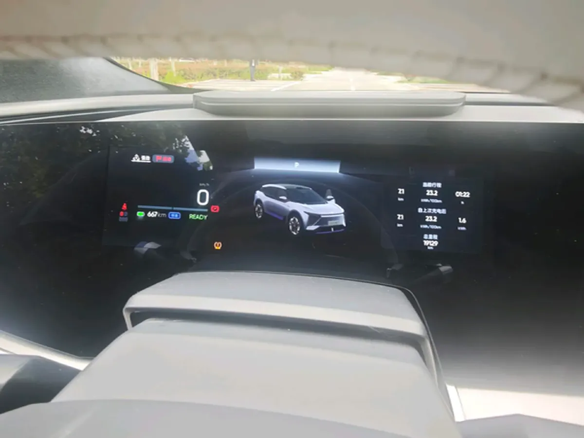 2023 HiPhi Y BEV 115KWH,autocango,china used car exporter,china ev exporter,chinese used car exporter,chinese used ev exporter