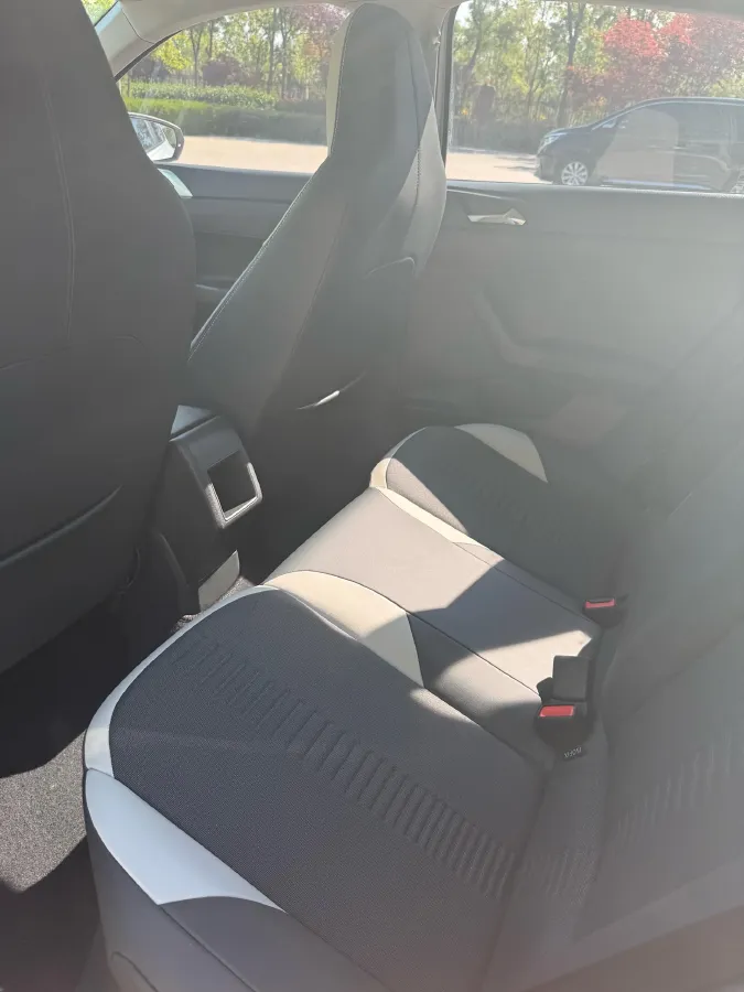 2019 Volkswagen Polo 1.5L 113HP L4 6AT,autocango,china used car exporter,china ev exporter,chinese used car exporter,chinese used ev exporter