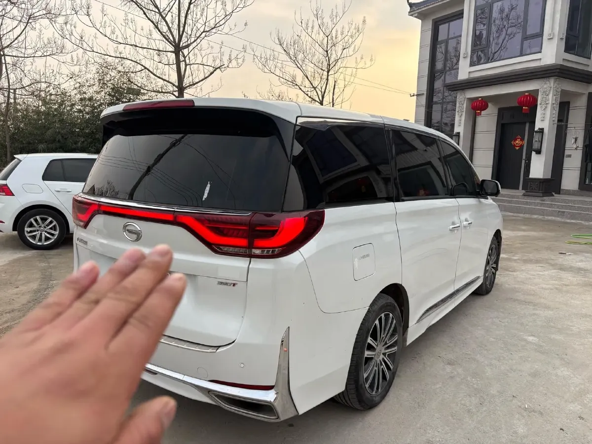 2021 GAC Trumpchi M8 2.0T 252HP L4 8AT,autocango,china used car exporter,china ev exporter,chinese used car exporter,chinese used ev exporter