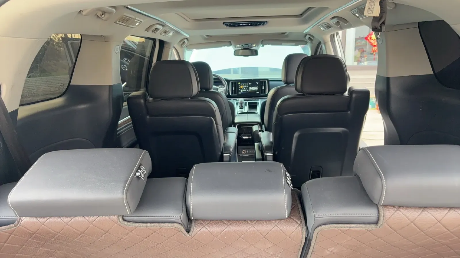 2021 GAC Trumpchi M8 2.0T 252HP L4 8AT,autocango,china used car exporter,china ev exporter,chinese used car exporter,chinese used ev exporter