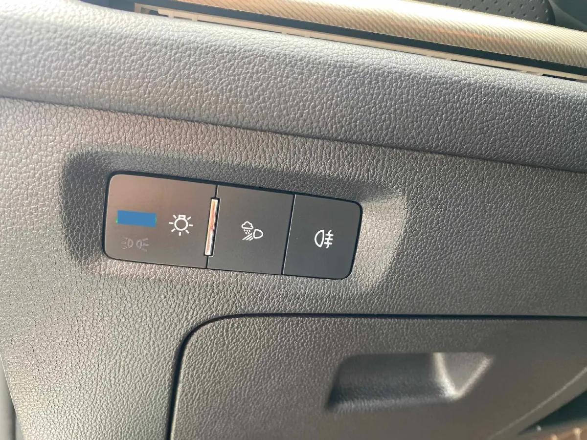 2021 Skoda Octavia 1.4T 150HP L4 7DCT,autocango,china used car exporter,china ev exporter,chinese used car exporter,chinese used ev exporter